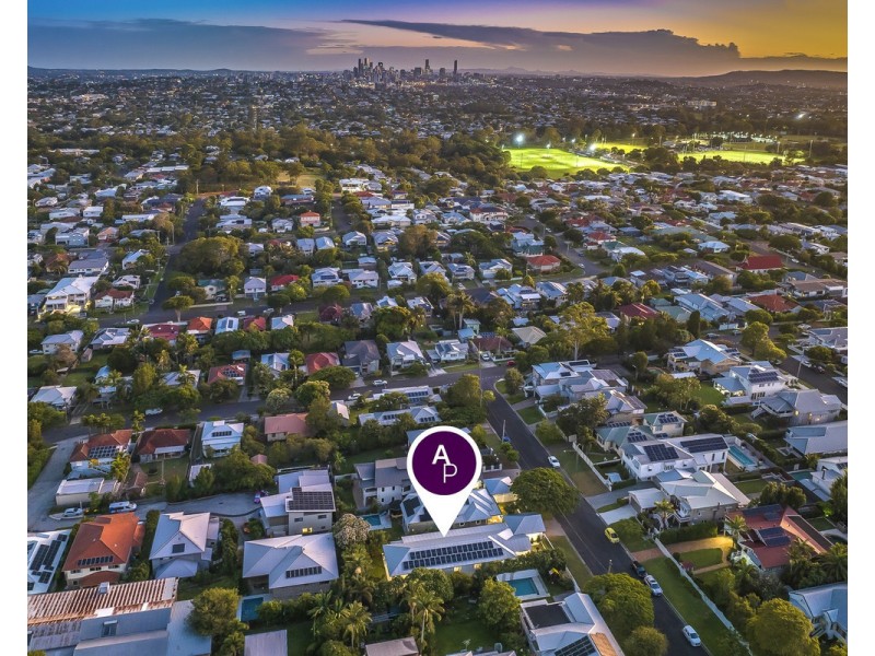 11 Cambridge Street, Nundah QLD 4012