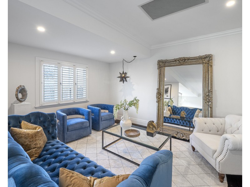 11 Cambridge Street, Nundah QLD 4012