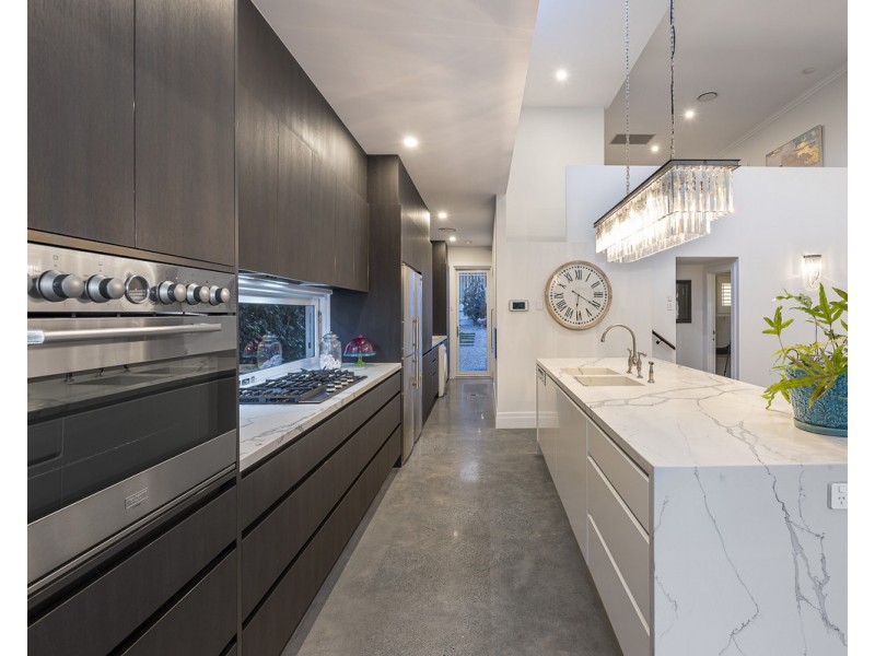 11 Cambridge Street, Nundah QLD 4012