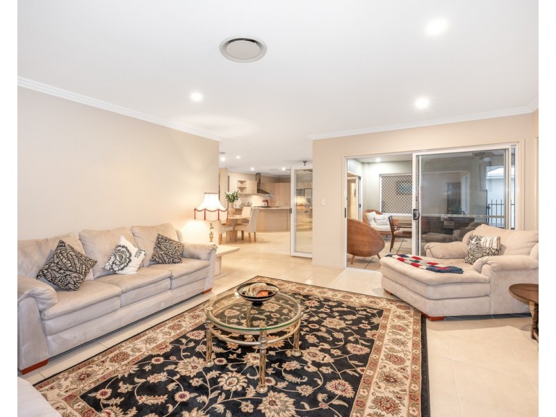 601 Jesmond Road, Fig Tree Pocket QLD 4069