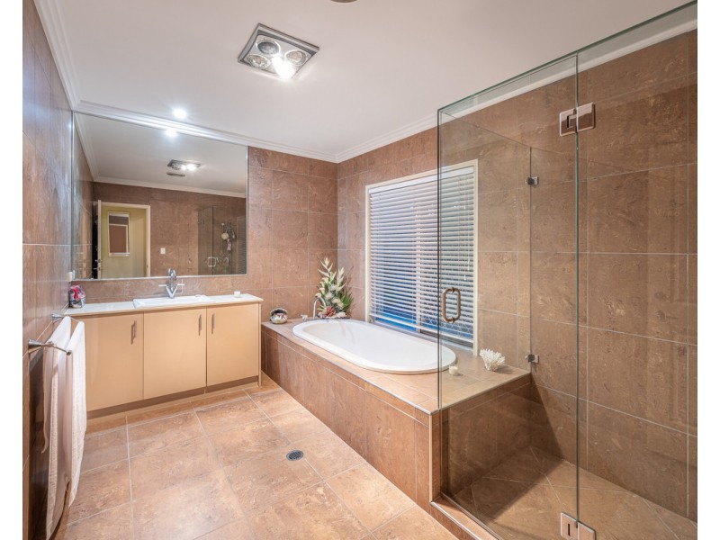 601 Jesmond Road, Fig Tree Pocket QLD 4069