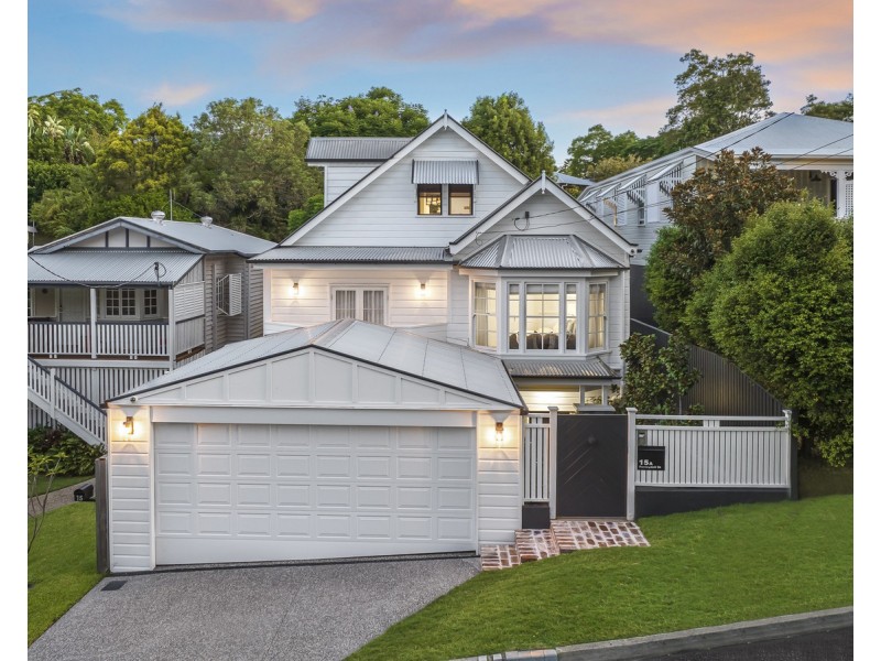 15A Ferneydell Street, Ashgrove QLD 4060