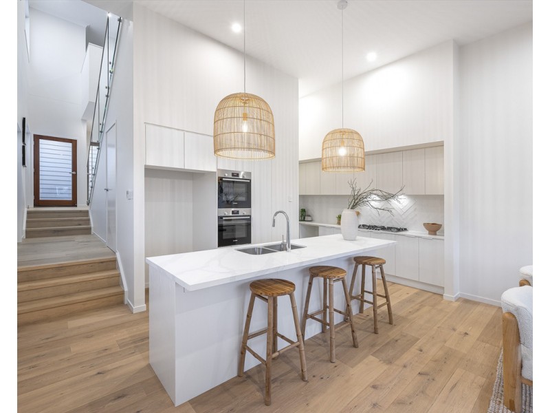 78 Burn Street, Camp Hill QLD 4152