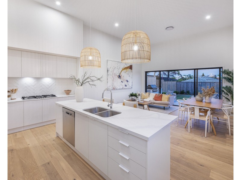 78 Burn Street, Camp Hill QLD 4152