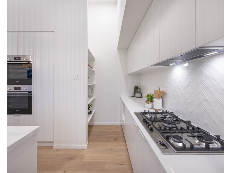 78 Burn Street, Camp Hill QLD 4152