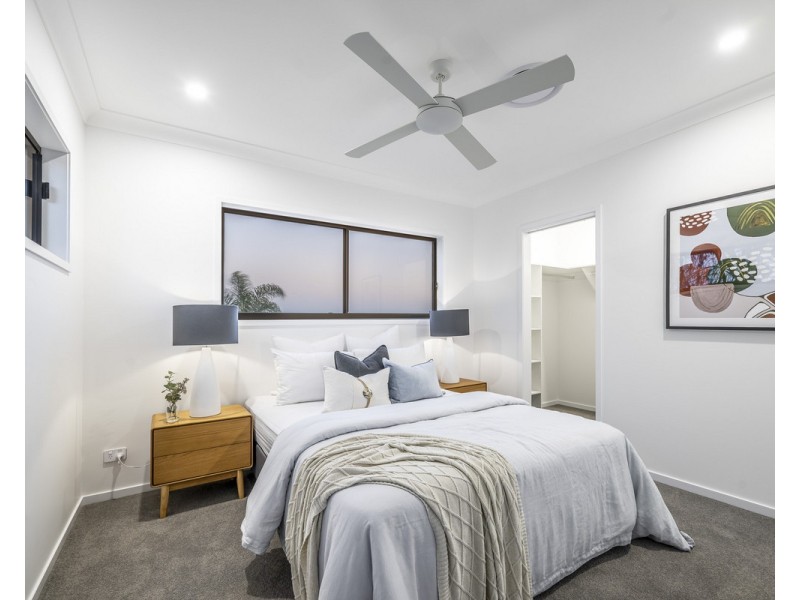 76 Burn Street, Camp Hill QLD 4152