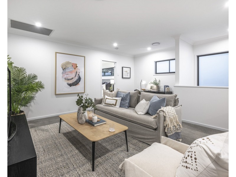 76 Burn Street, Camp Hill QLD 4152