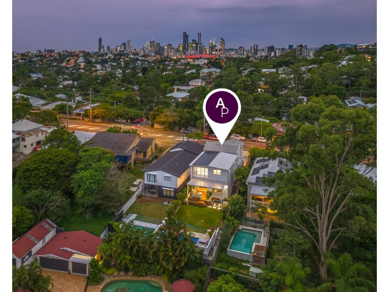 147 Jubilee Terrace, Bardon QLD 4065