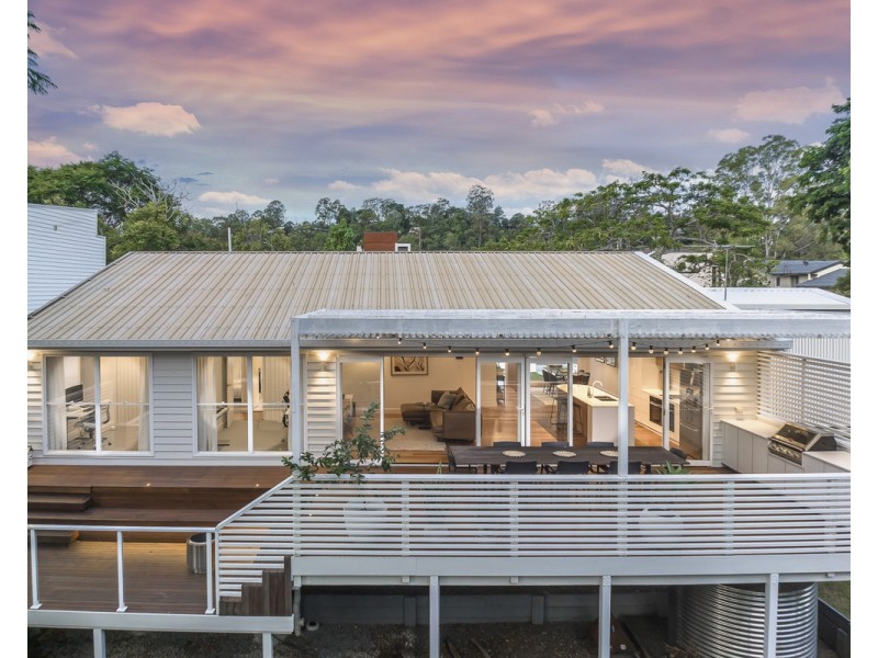 26 Mandalay Street, Fig Tree Pocket QLD 4069