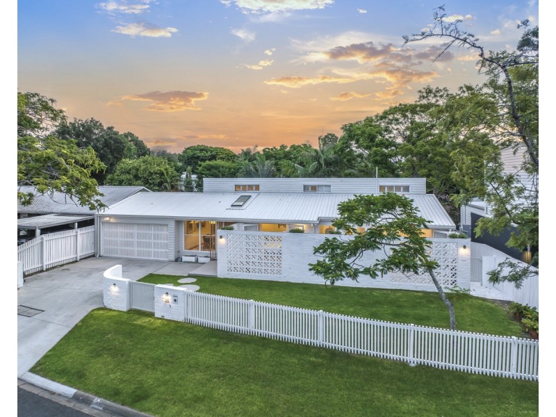 26 Mandalay Street, Fig Tree Pocket QLD 4069