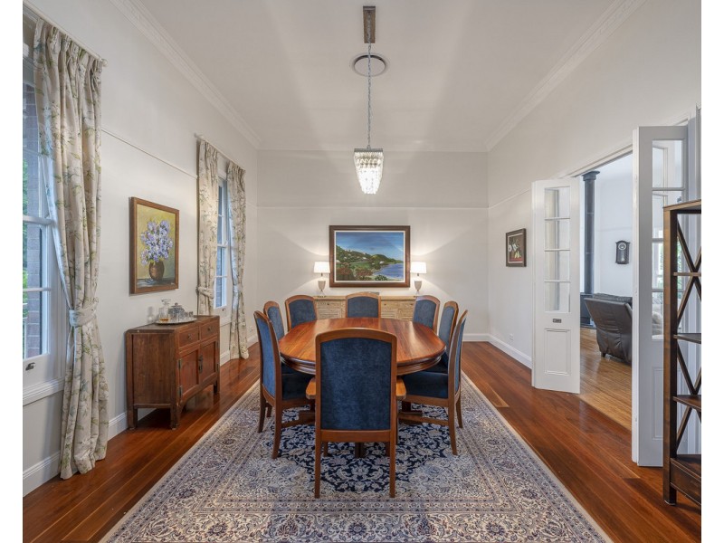 21 Moons Lane, Brookfield QLD 4069