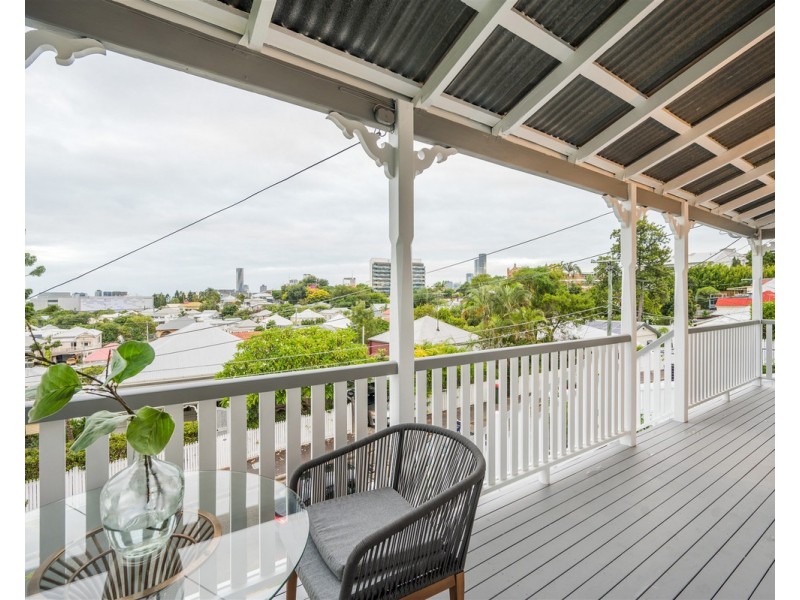 26 Confederate Street, Red Hill QLD 4059