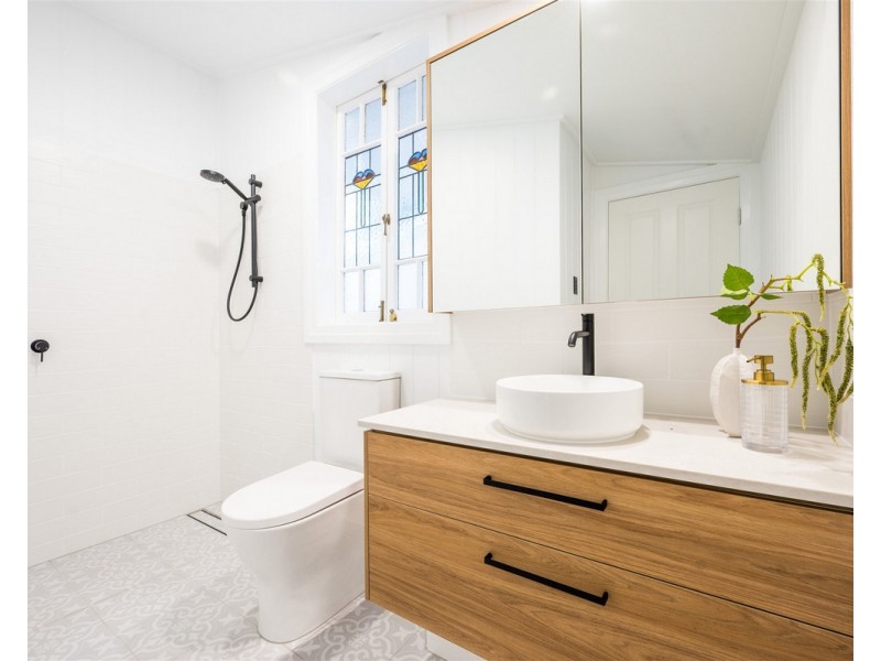 26 Confederate Street, Red Hill QLD 4059