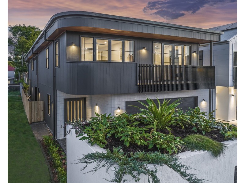 37 Kent Street, Hamilton QLD 4007