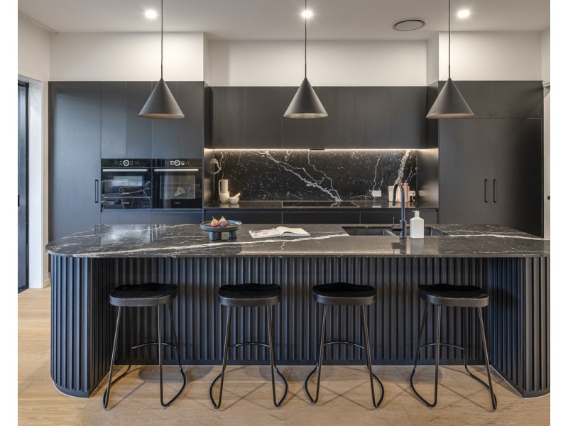 37 Kent Street, Hamilton QLD 4007