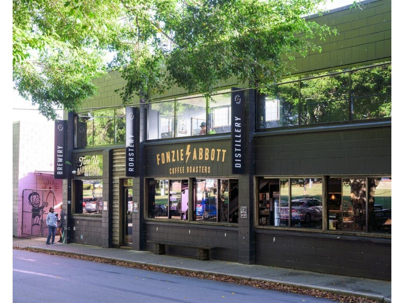 129 Crosby Road, Hamilton QLD 4007