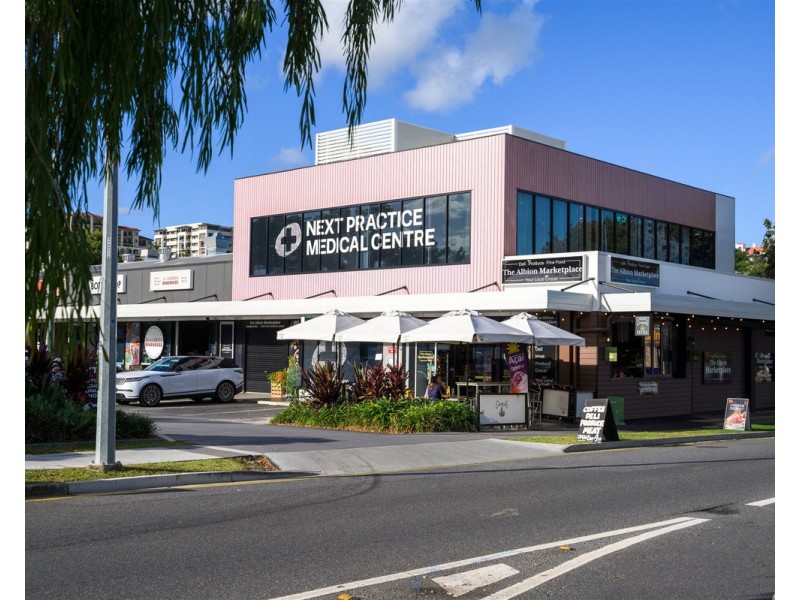 129 Crosby Road, Hamilton QLD 4007