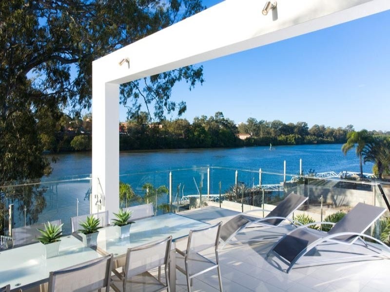 365 BrisbaneCorso .., Yeronga QLD 4104