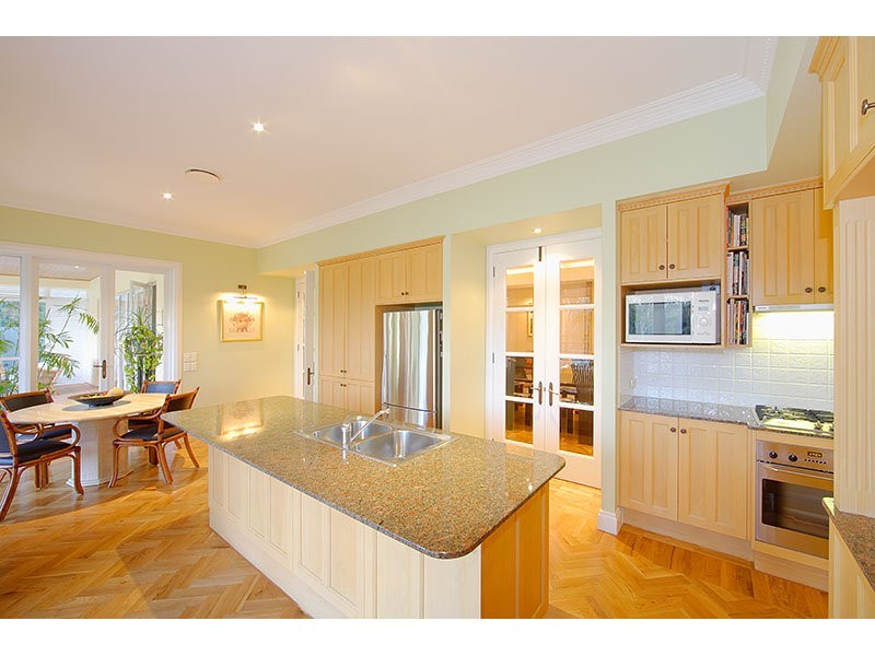 205 Westlake Drive, Westlake QLD 4074