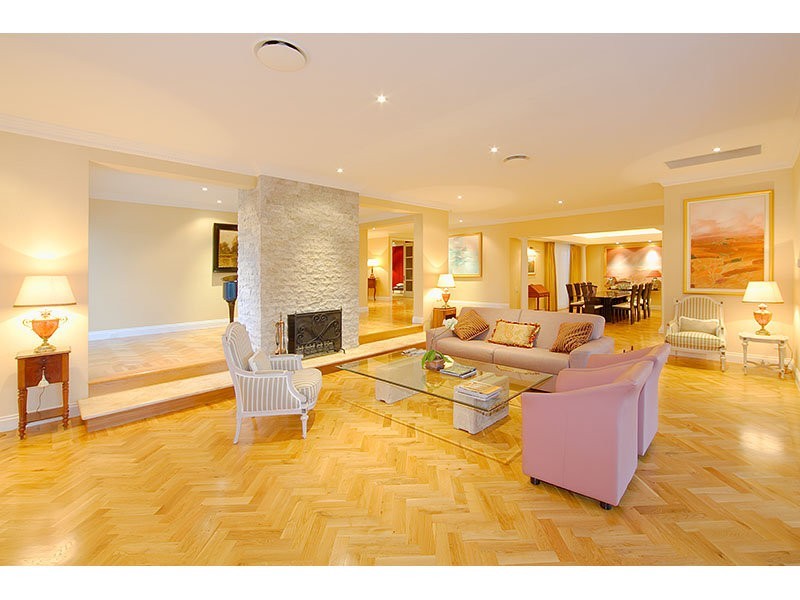 205 Westlake Drive, Westlake QLD 4074