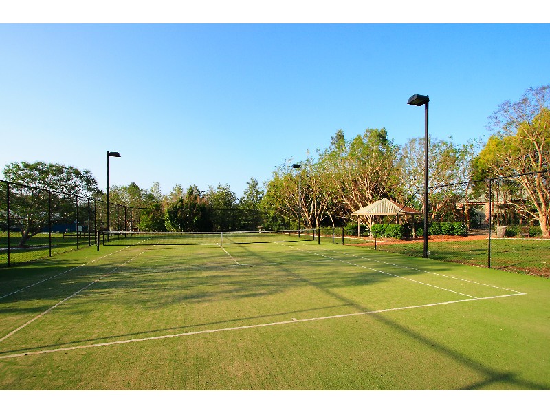 Brookfield QLD 4069