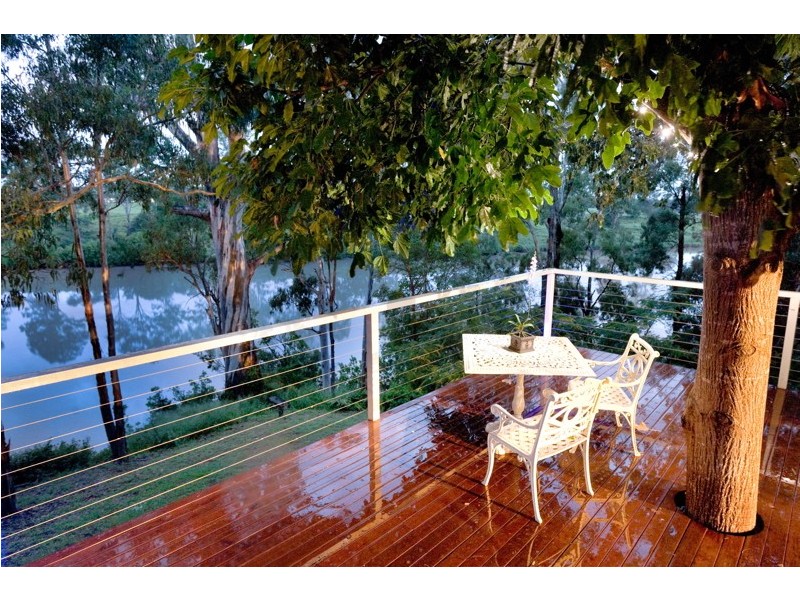 30 Vanwall Road, Moggill QLD 4070