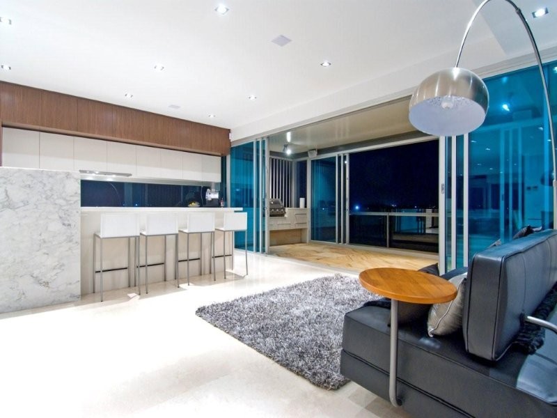 25 Hillside Crescent, Hamilton QLD 4007