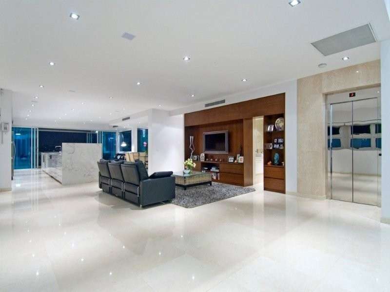 25 Hillside Crescent, Hamilton QLD 4007