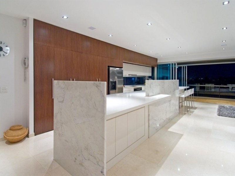 25 Hillside Crescent, Hamilton QLD 4007