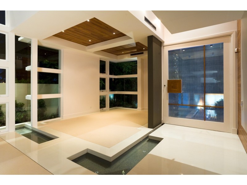 363 Brisbane Corso, Yeronga QLD 4104