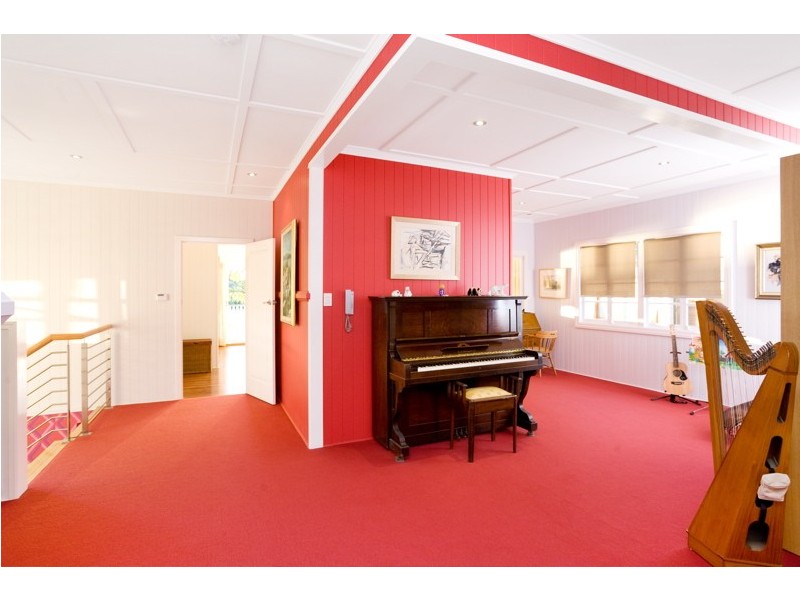 75 Brisbane Corso, Fairfield QLD 4103