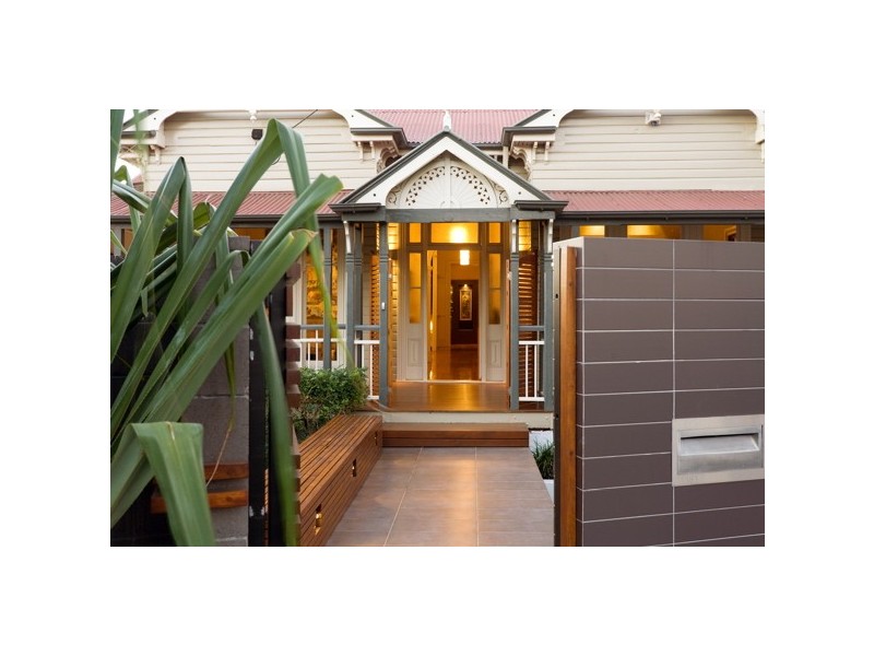 46 Dornoch Tce, West End QLD 4101