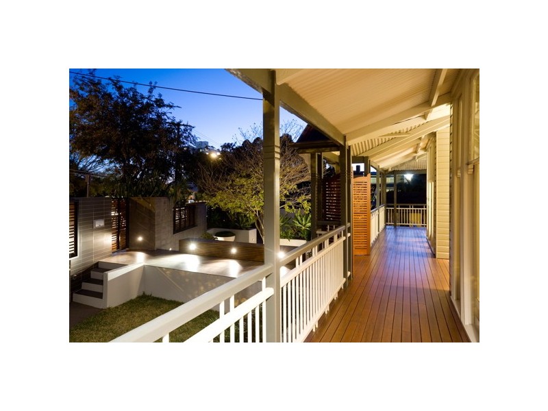 46 Dornoch Tce, West End QLD 4101