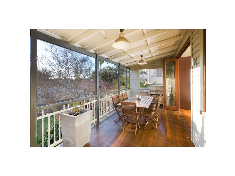 46 Dornoch Tce, West End QLD 4101