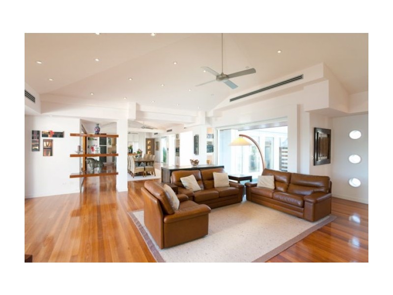 51 Kingfisher Place, Kenmore QLD 4069