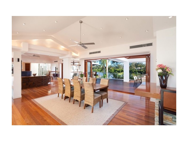51 Kingfisher Place, Kenmore QLD 4069