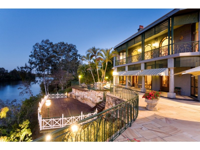 79  King Arthur Tce, Brisbane QLD 4000