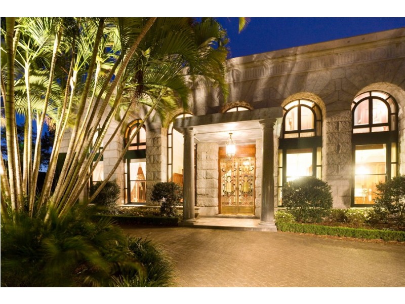 79  King Arthur Tce, Brisbane QLD 4000