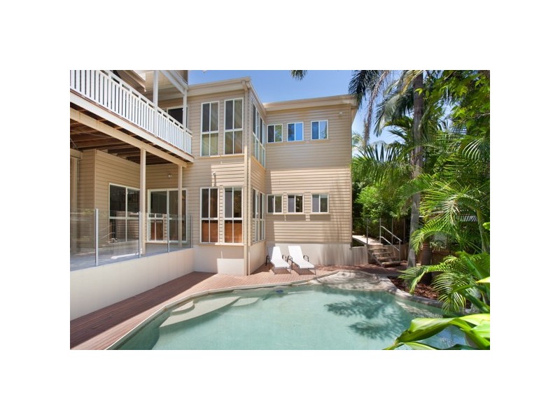 71 Laurel Ave, Chelmer QLD 4068