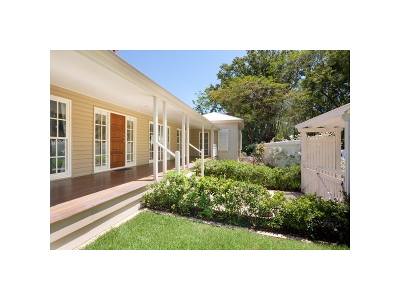 71 Laurel Ave, Chelmer QLD 4068