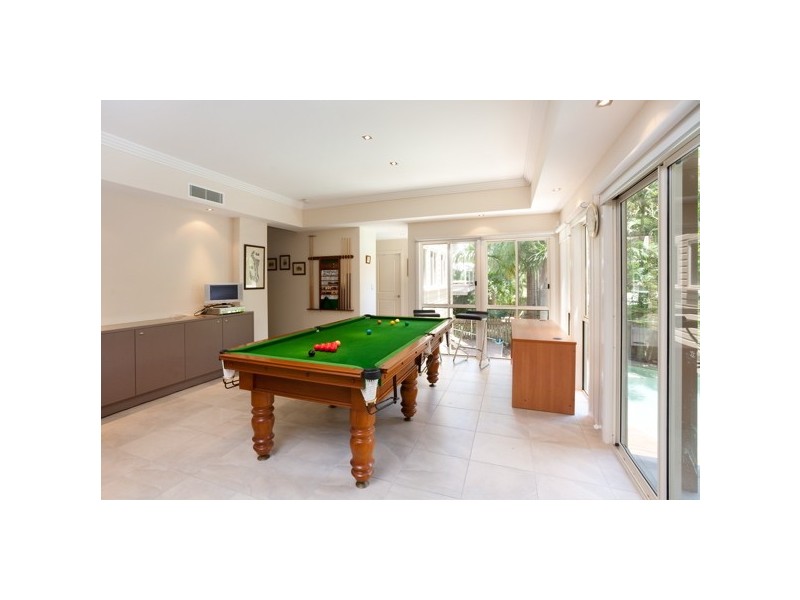 71 Laurel Ave, Chelmer QLD 4068