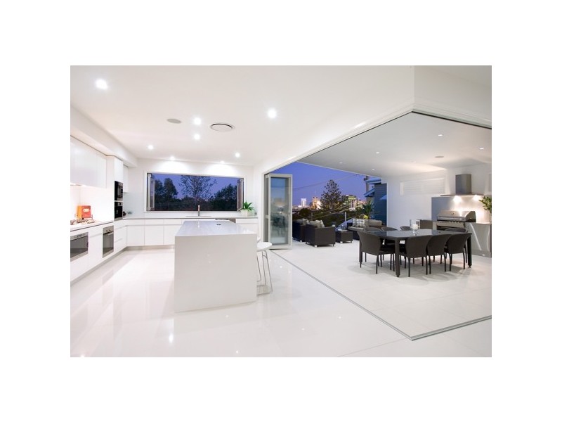 51 Fernberg Rd, Paddington QLD 4064