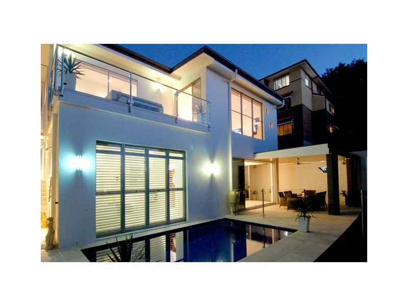 83 Hampstead Road, Highgate Hill QLD 4101
