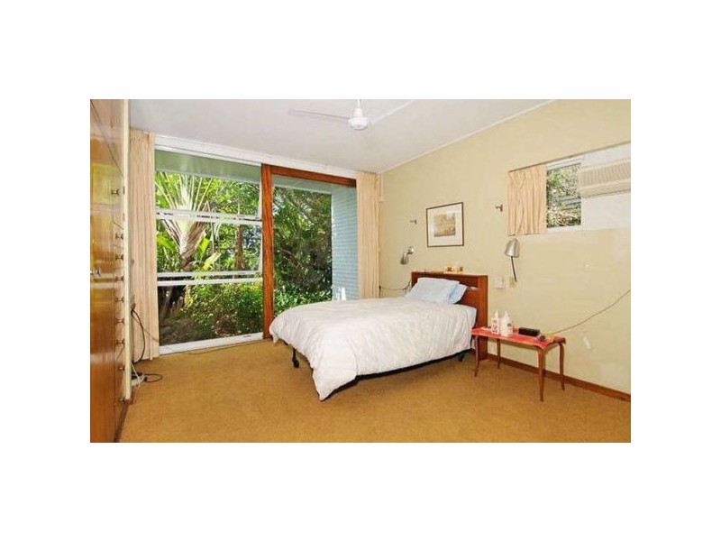 47 King Arthur Tce, Tennyson QLD 4105