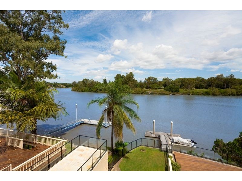 43 Instow Street, Yeronga QLD 4104