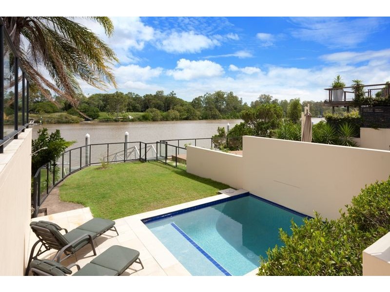 43 Instow Street, Yeronga QLD 4104