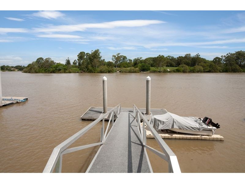 43 Instow Street, Yeronga QLD 4104