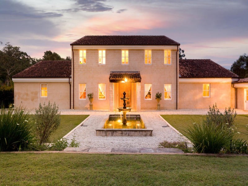 457 Grandview Rd, Pullenvale QLD 4069