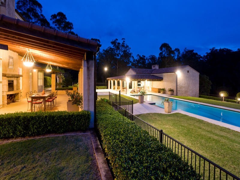 457 Grandview Rd, Pullenvale QLD 4069