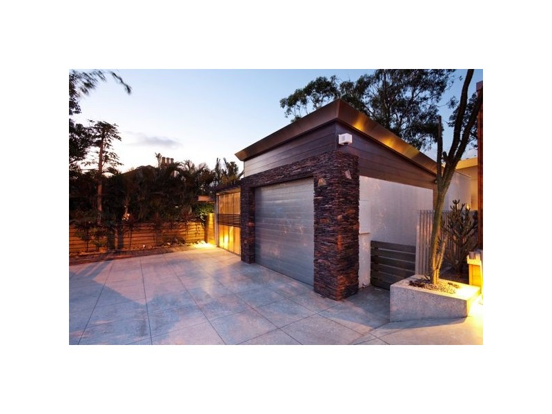 134 Dornoch Tce, Highgate Hill QLD 4101